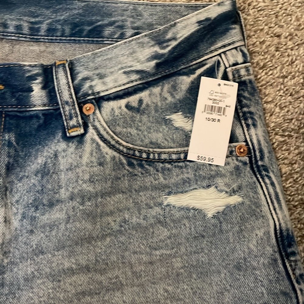 Gap low stride Distressed Blue Denim Shorts size 10/30 Regular - Picture 3 of 7